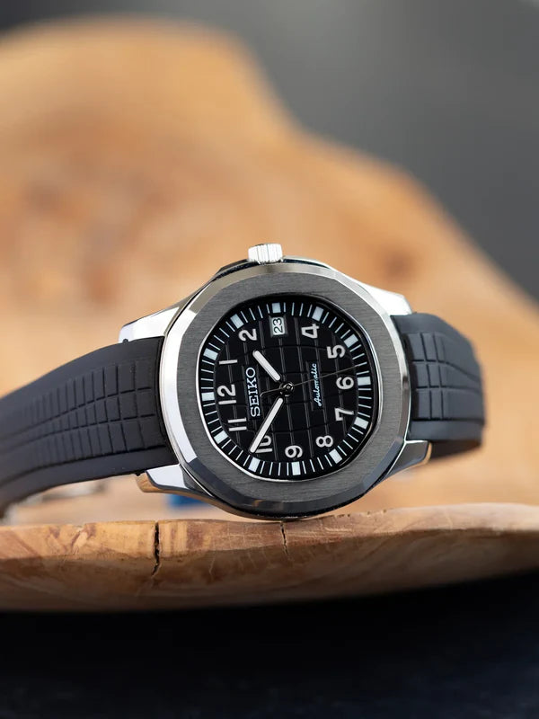 Seiko Aquanaut | Black